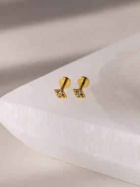 Gold Diamond Shaped Flat Back Stud Earrings